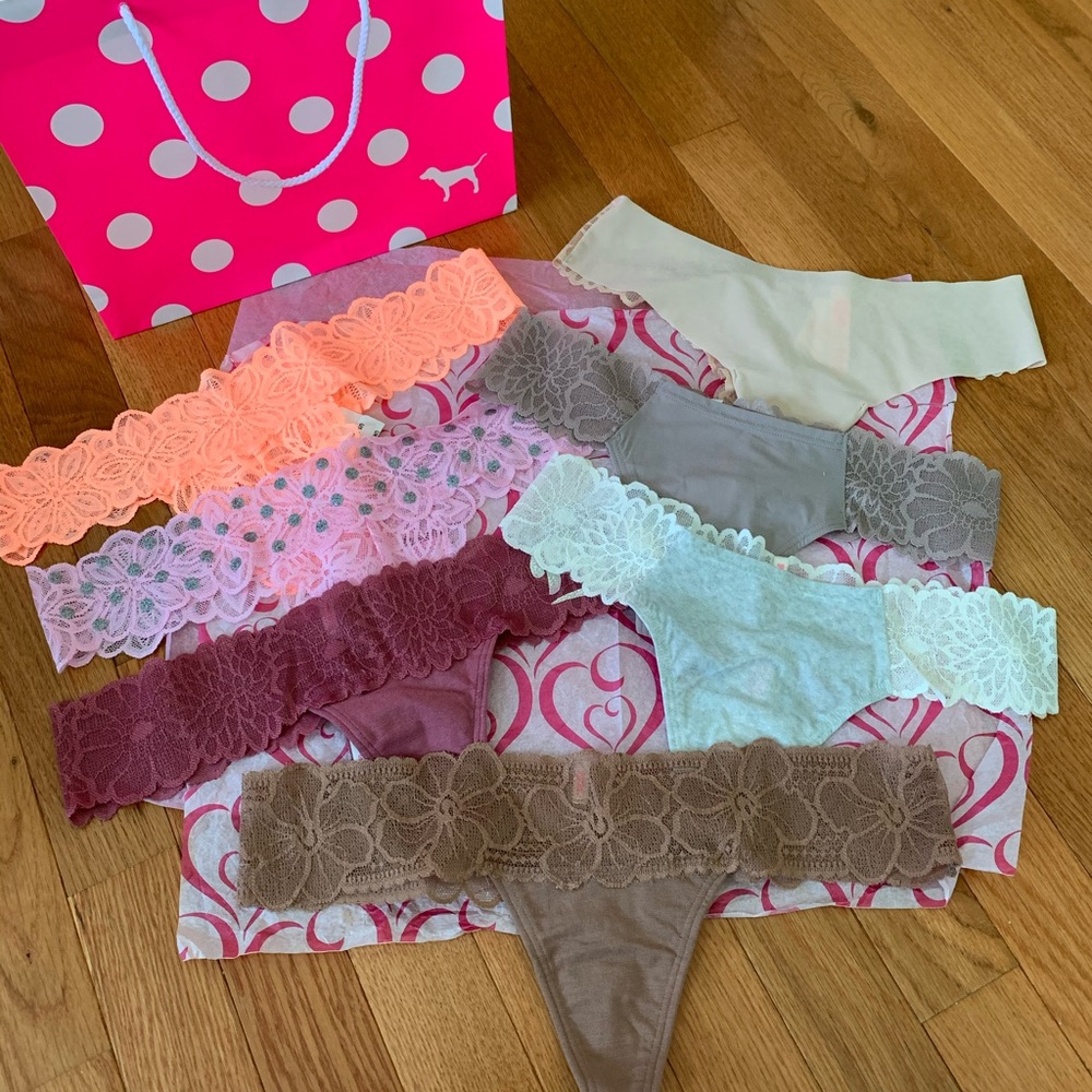 NWT 7 Pink Thongs small